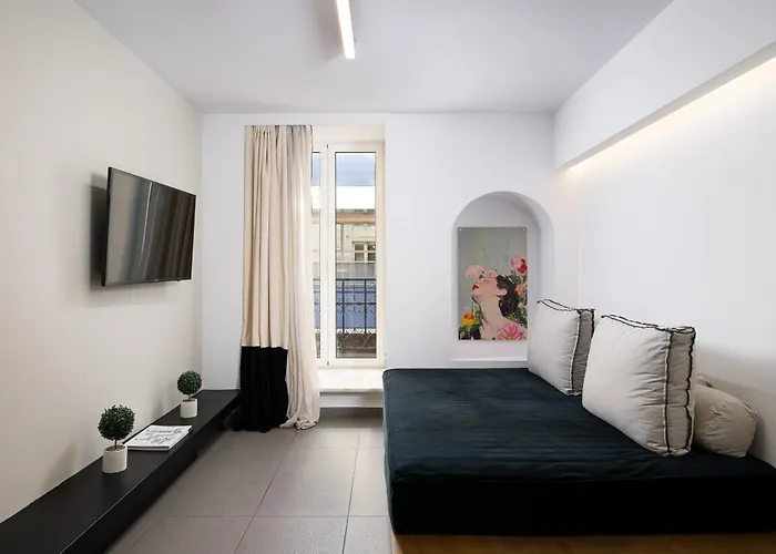 Flair Suites